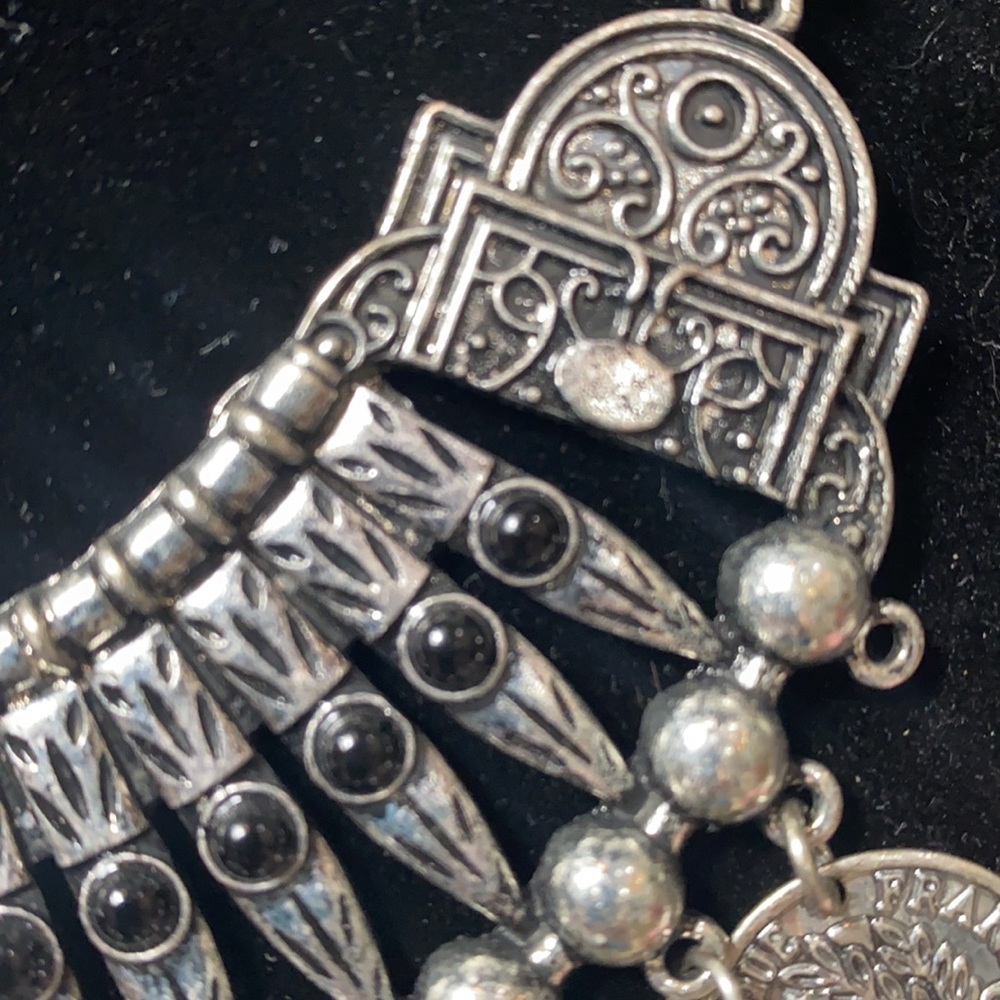 Coin statement necklace - Picture 6 of 8